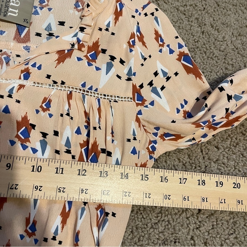 Dolan Dress Womens XS Peach Aztec Belted Roll Tab Sleeve - Picture 6 of 8